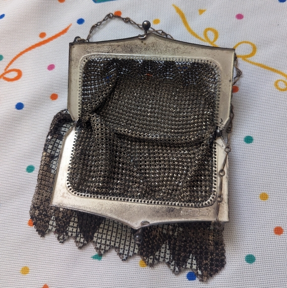 Antique Art Deco 1920's Whiting & Davis Co Mesh Floral Clutch Purse - Picture 3 of 6
